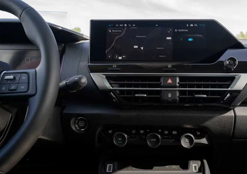 Citroen e-C4 X (2022-24) (12)