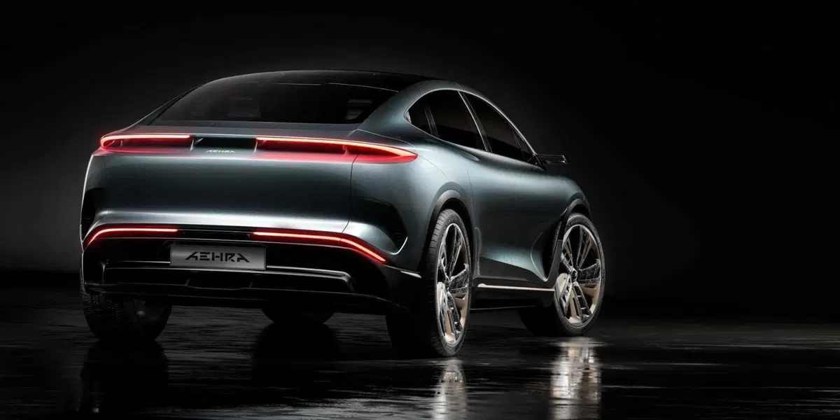 Aehra, la nuova supercar elettrica extralong made in Italy