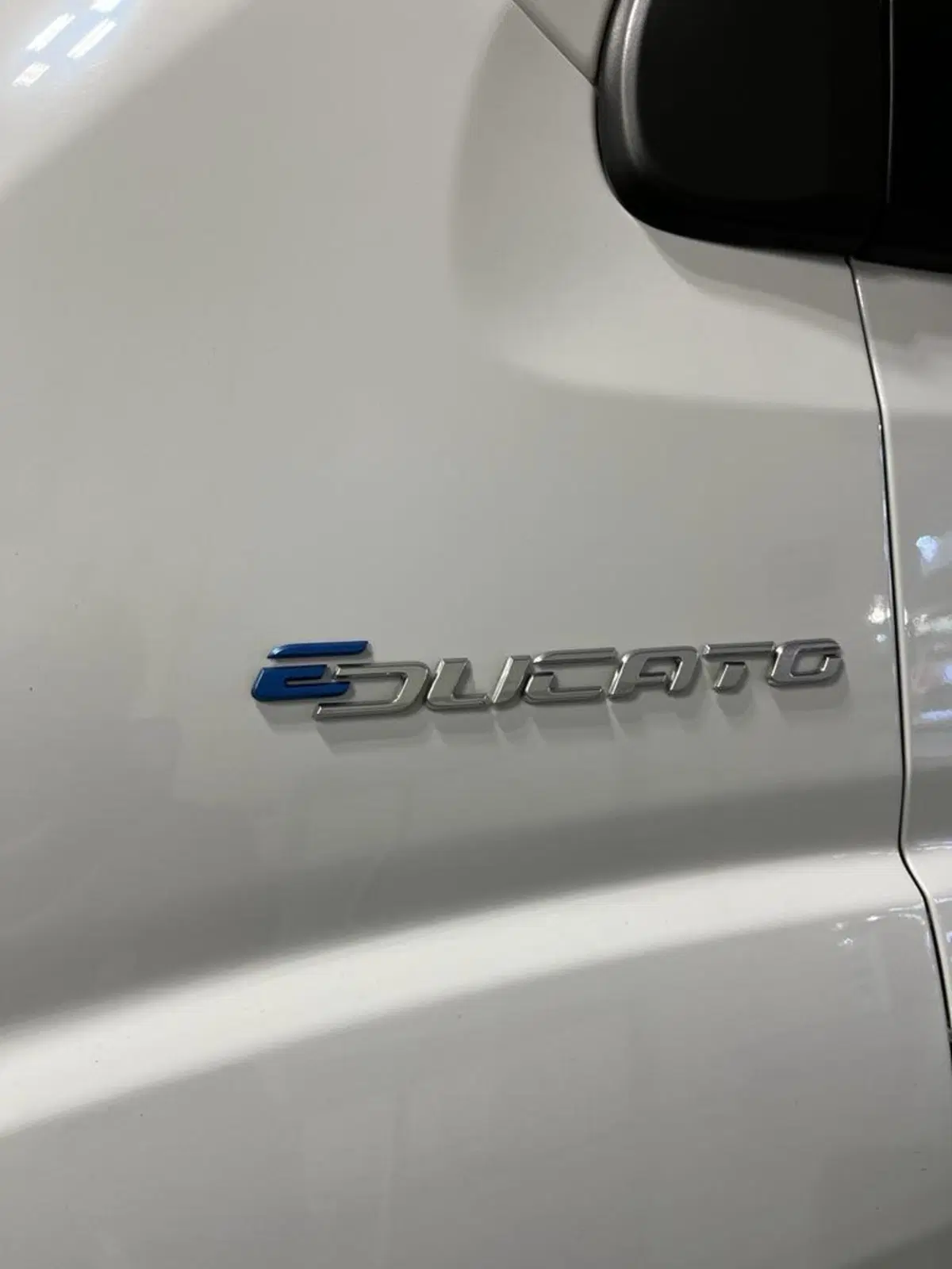 Fiat elettrici all'Eicma: ma quanto sono comodi E-Scudo e E-Ducato per portare le moto? 