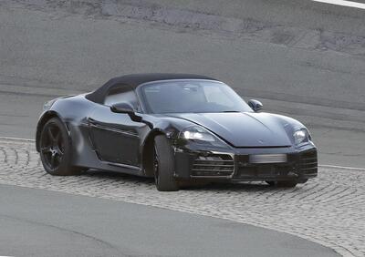 Porsche 718 Boxster (elettrica), ecco le foto spia