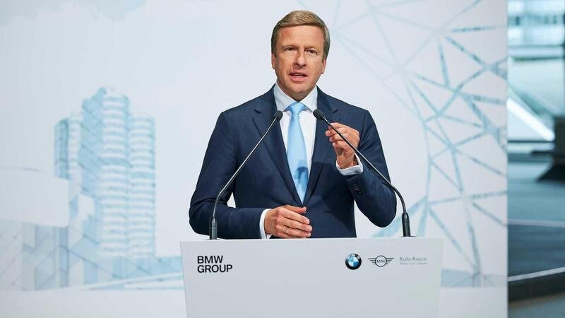 BMW critica Mercedes: il mercato delle auto economiche non va abbandonato