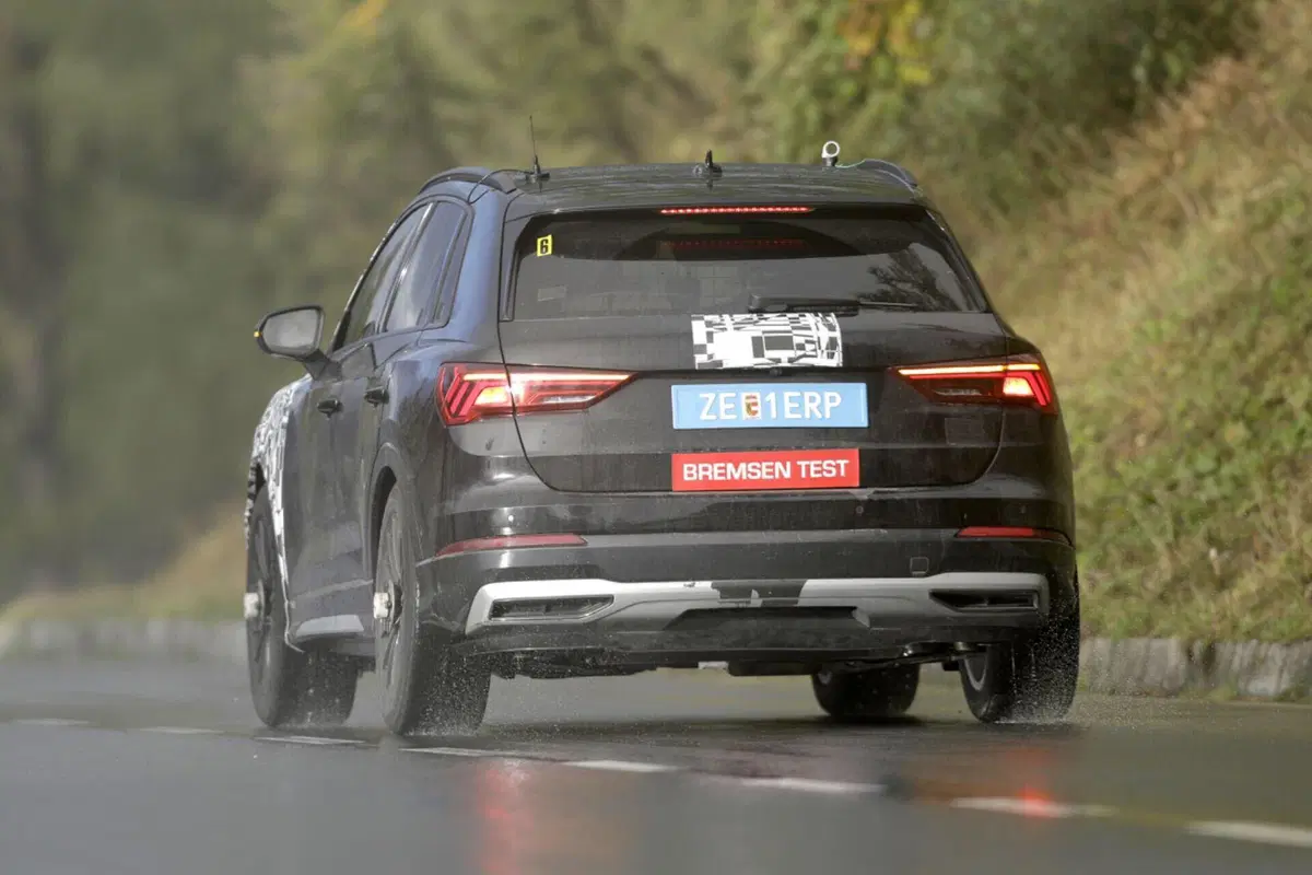 Cupra Terramar 2024, ecco le foto spia (12)
