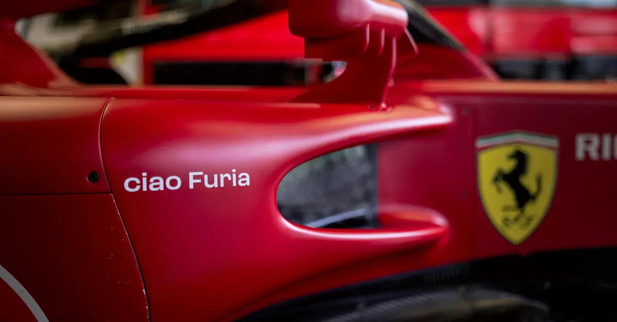 Formula 1: l'omaggio della Ferrari sulla F1-75 per ricordare Mauro Forghieri