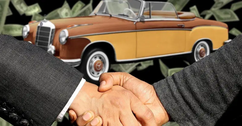 Aiuti Quater: sconto su metano, proroga taglio accise e... si pu&ograve; comprare un'auto in contanti