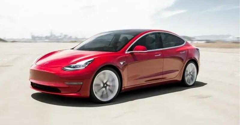 Elettriche negli USA: Tesla perde quota, ma &egrave; sempre in testa