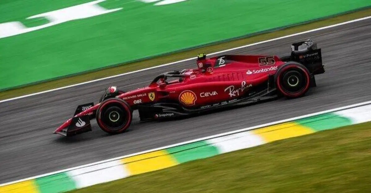 Formula 1, Sainz: "L'obiettivo &egrave; salire sul podio nella Sprint"