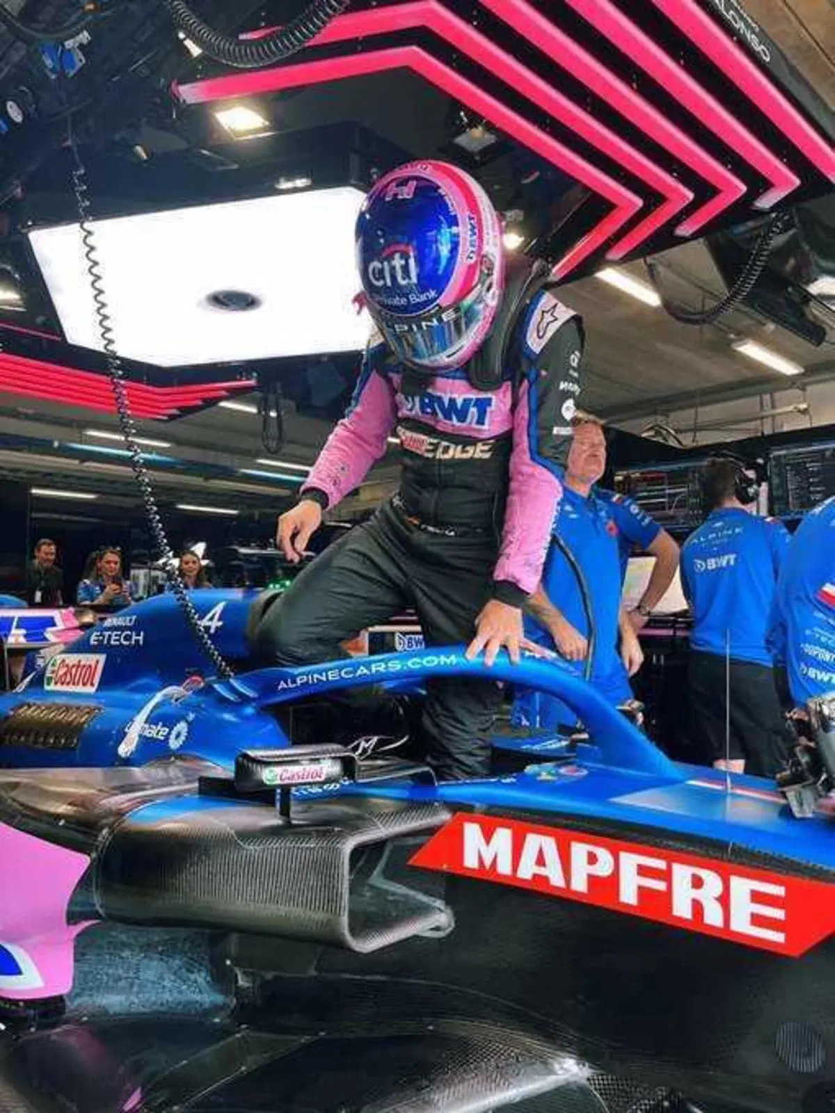 F1, GP Brasile 2022: Russell vince la Sprint race. Sainz secondo (37)