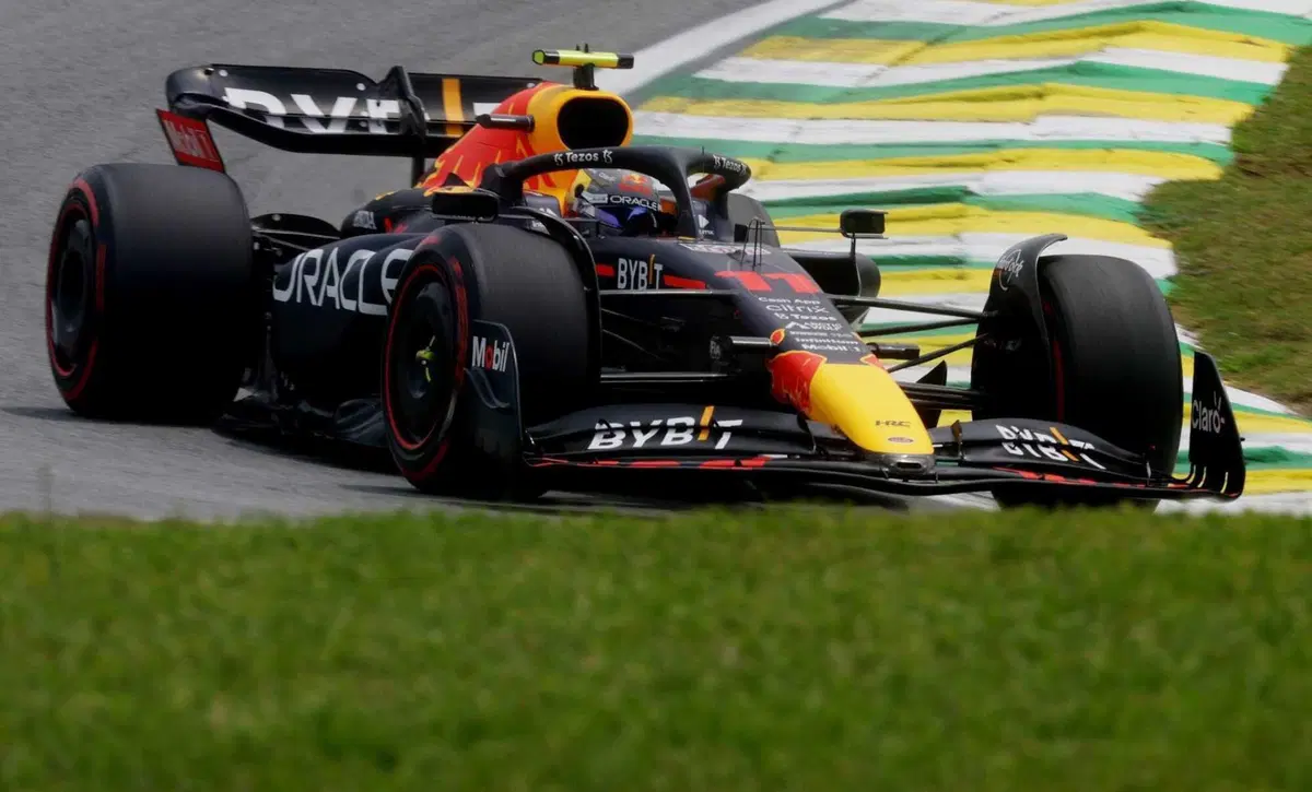 F1, GP Brasile 2022: Russell vince la Sprint race. Sainz secondo (42)