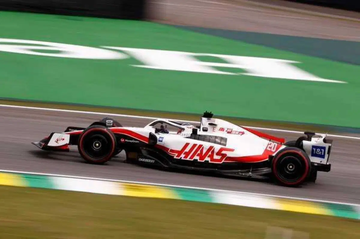 F1, GP Brasile 2022: Russell vince la Sprint race. Sainz secondo (52)