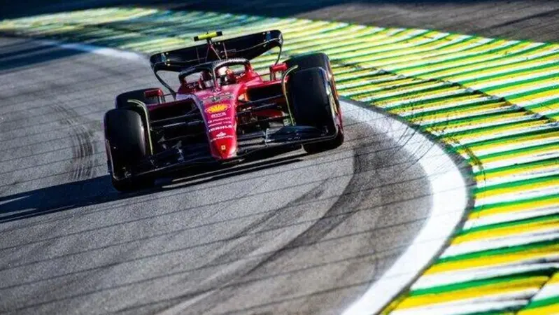Formula 1, Sainz: "La Ferrari sar&agrave; pi&ugrave; forte nel 2023"