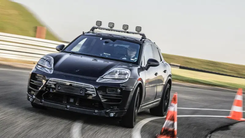 La Porsche Macan elettrica &egrave; vicina: arriver&agrave; nel 2023 su base "PPE"