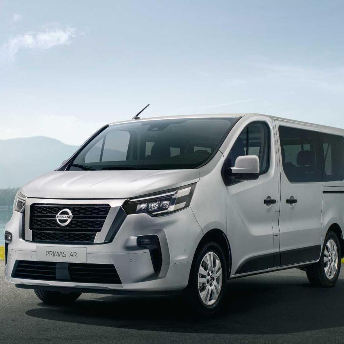 Vendo Nissan Primastar 2.0 dCi 150CV Aut PL-TN Bus nuova a Cuneo ...