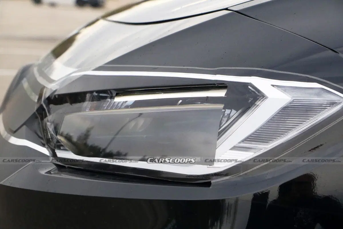 Nuova Volkswagen ID.7 Aero B: le foto spia della rivale di Tesla Model 3 (21)