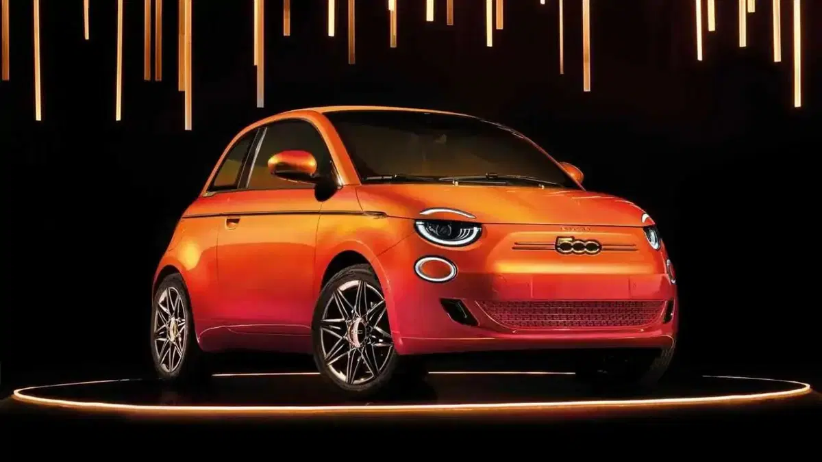 La Fiat 500 elettrica arriverà negli USA nel 2024 (3)