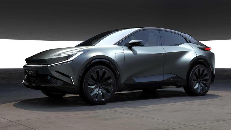 Toyota bZ Compact, la concept debutta a Los Angeles [Video]