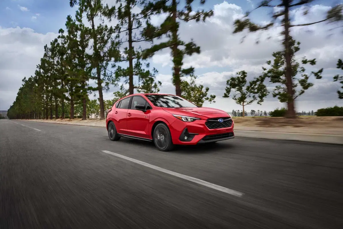Subaru Impreza, debutto a Los Angeles. In Europa arriverà tra un anno (6)