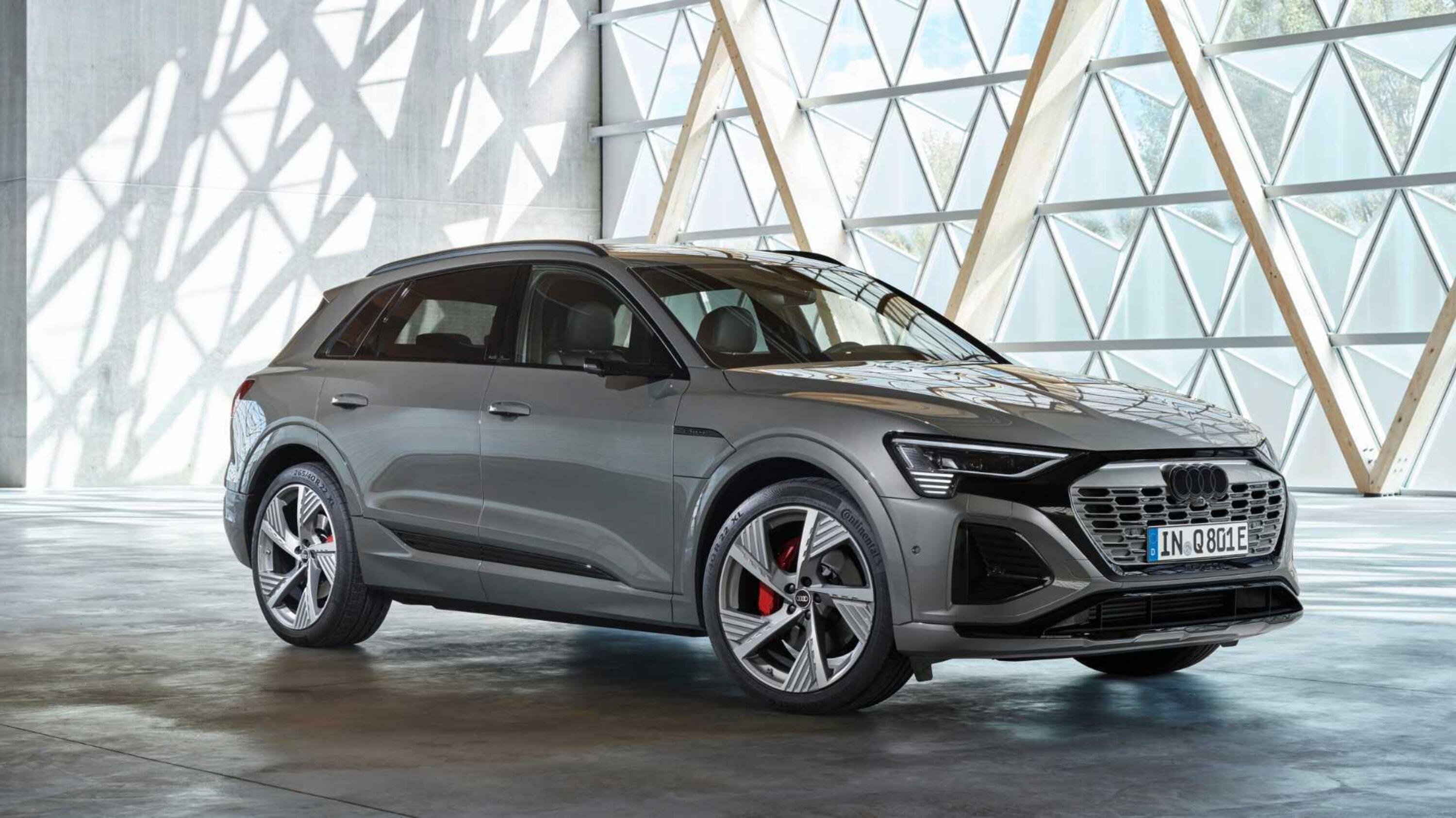 Audi Q8 (2022->>)