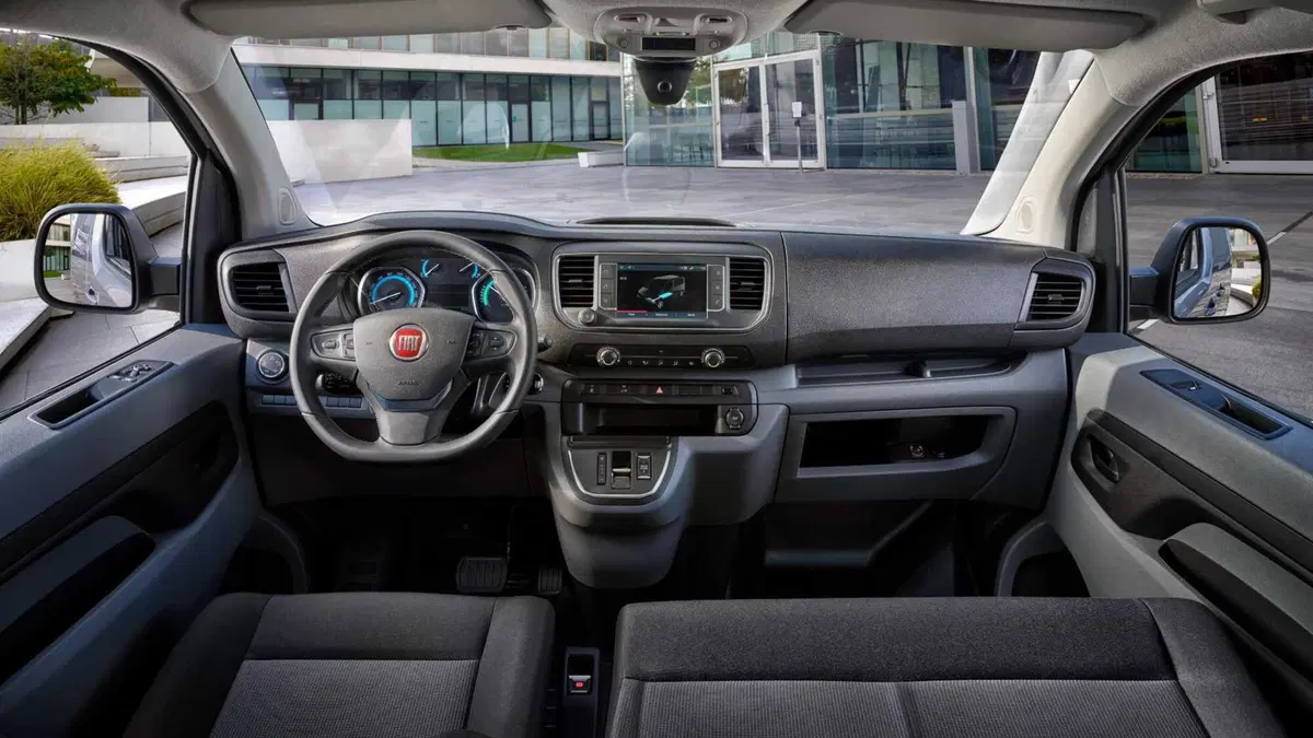 Fiat E-Scudo Furgone ev 50kWh L2H1 (Business) (8)