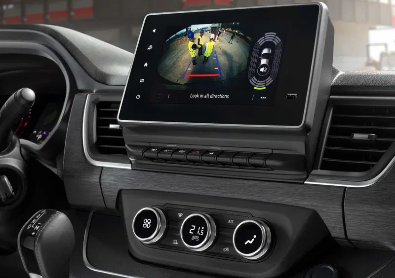 Nissan Primastar Furgone (2021-->>) (11)