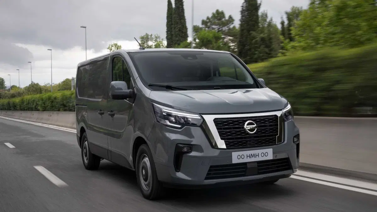 Nissan Primastar Furgone 29 2.0 dCi 150CV PL-TN Furgone Acenta Work (4)