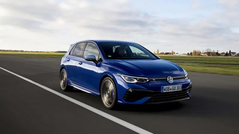 Volkswagen Golf, dopo la 8 arriva l'elettrica nel 2027?