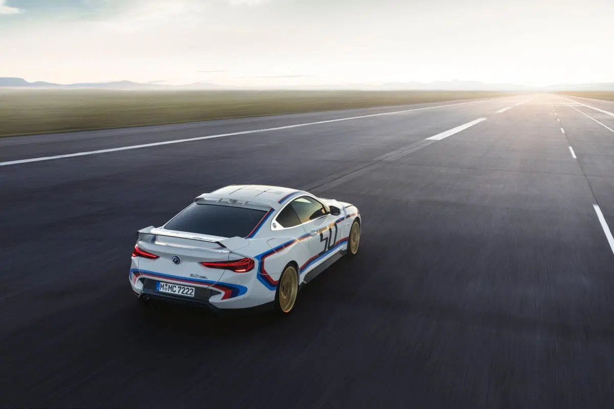 BMW 3.0 CSL, la chicca per i 50 anni di M (11)