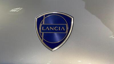 Lancia, il futuro parte dal nuovo logo, e nel 2028... [VIDEO]