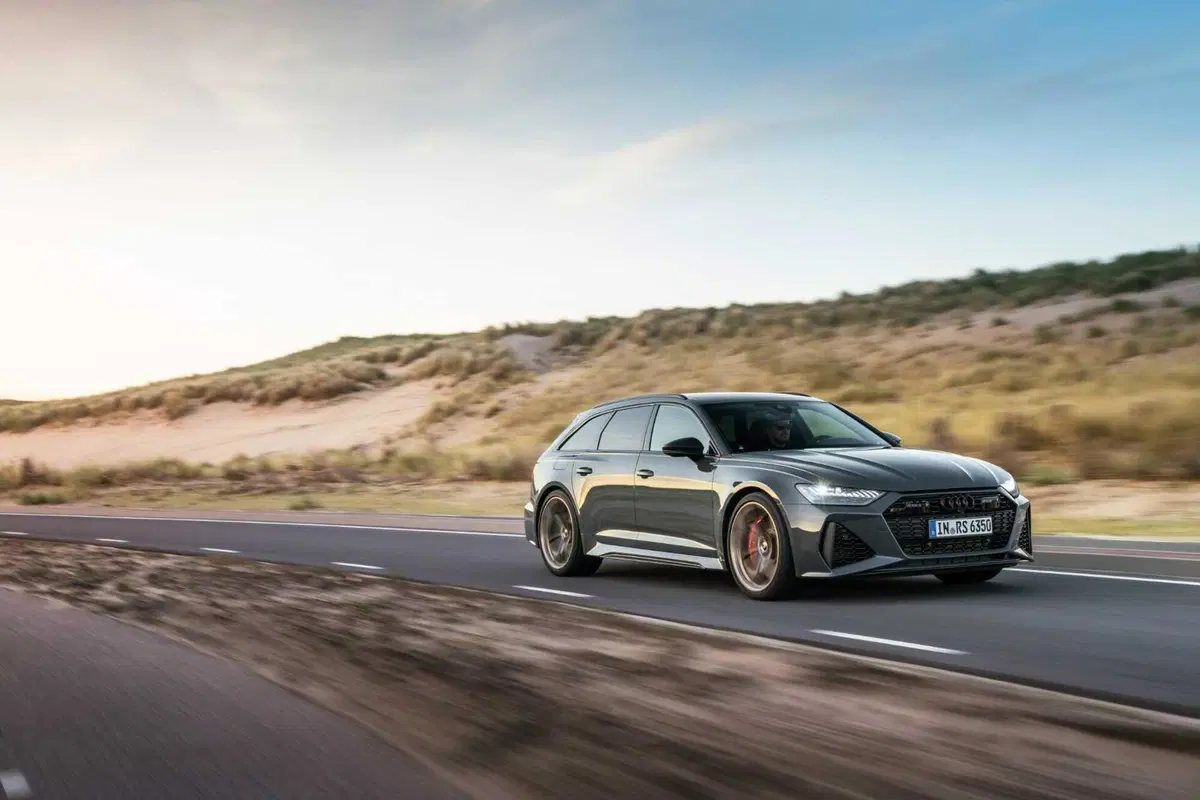 Audi RS 6 e RS 7 Performance: oltre ogni limite  (7)