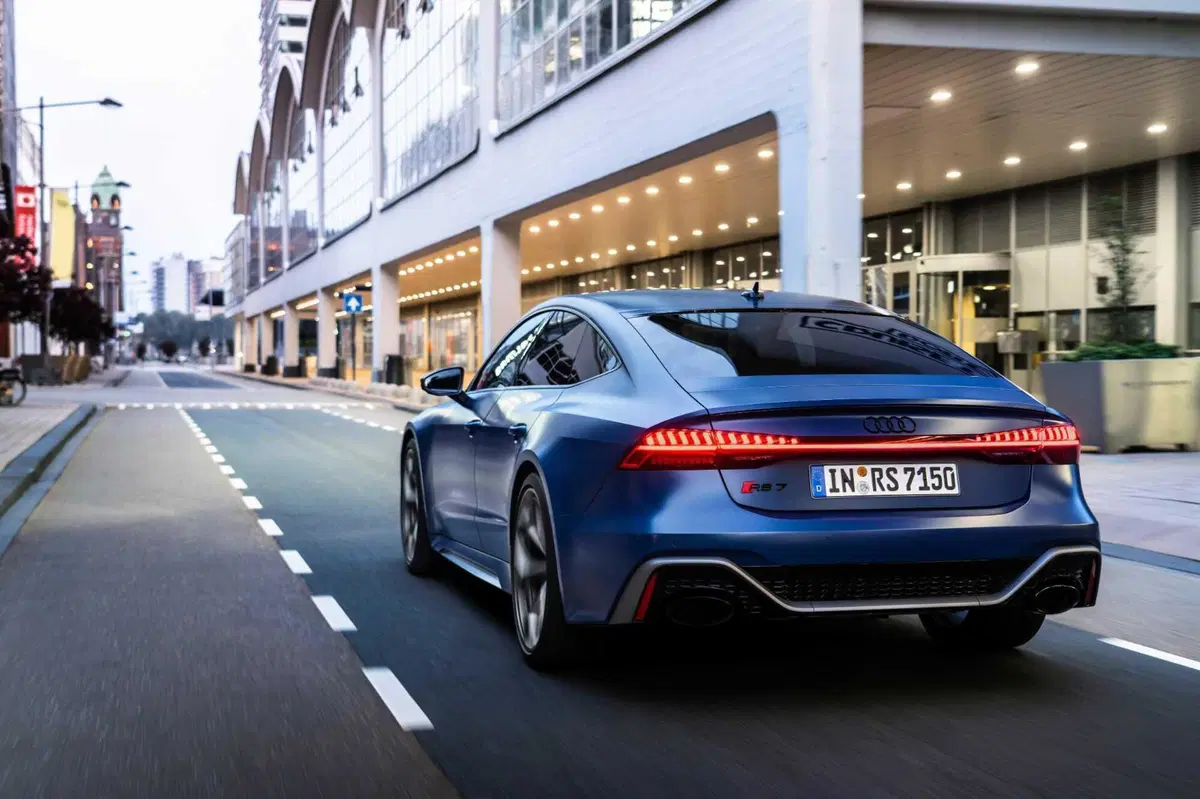 Audi RS 6 e RS 7 Performance: oltre ogni limite  (13)