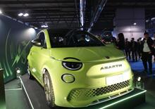 Abarth 500e: ruba la scena alla Milan Games Week (anche al sim) 