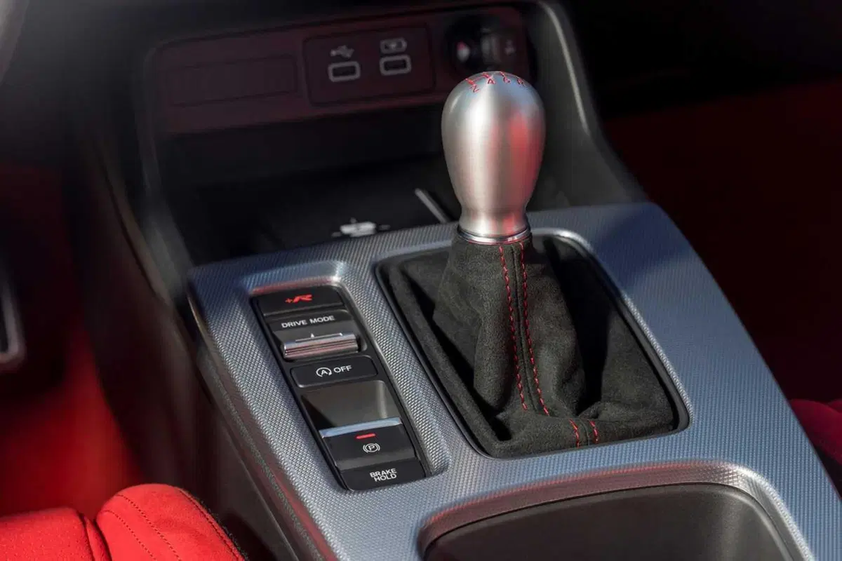 Honda Civic Type R: è la trazione anteriore più ASSURDA (15)