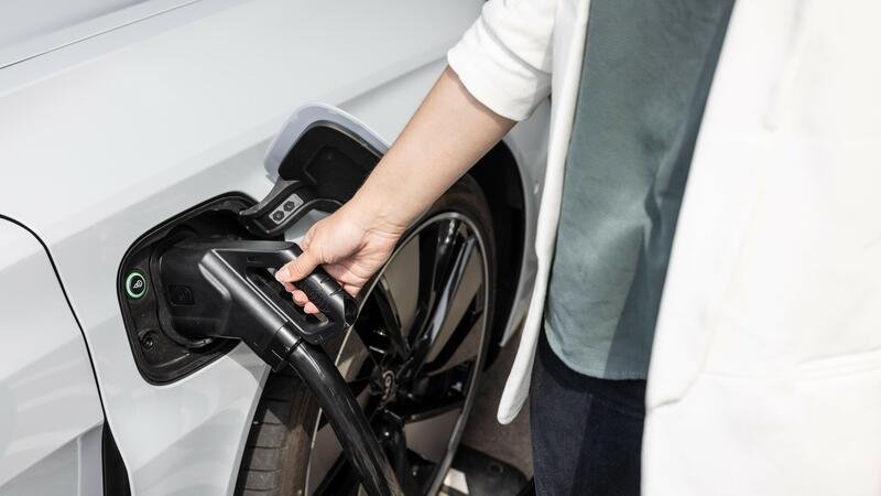 Audi Charging Service: ricarica fino a 0,35 euro/kWh in 27 Paesi europei