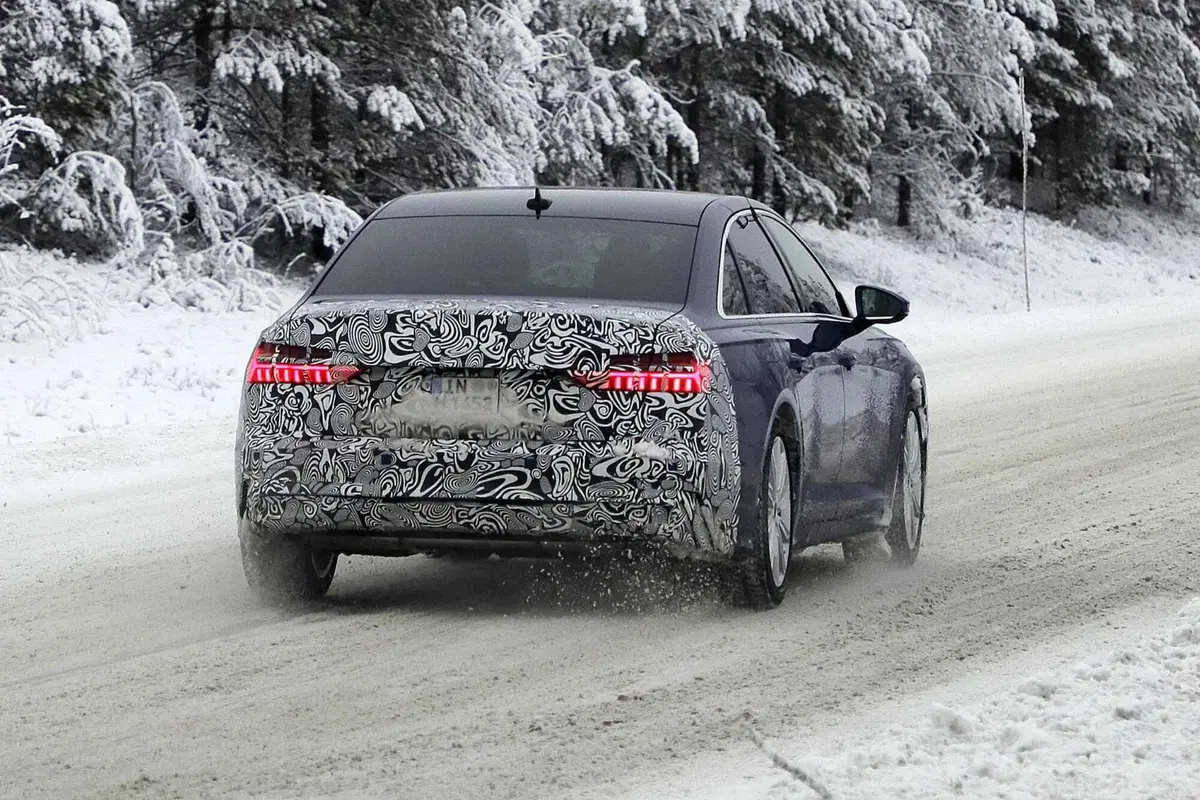Audi A6, ecco le foto spia del nuovo Facelift (13)