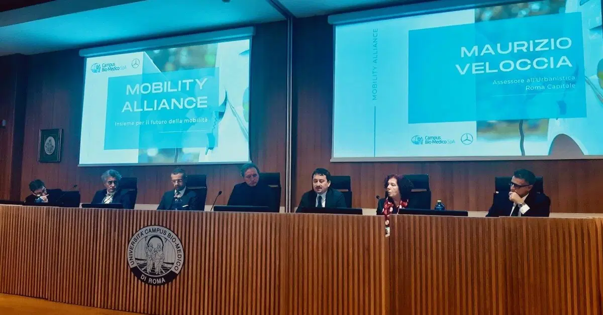 Mercedes e Campus Bio-Medico per il futuro della mobilit&agrave; a Roma