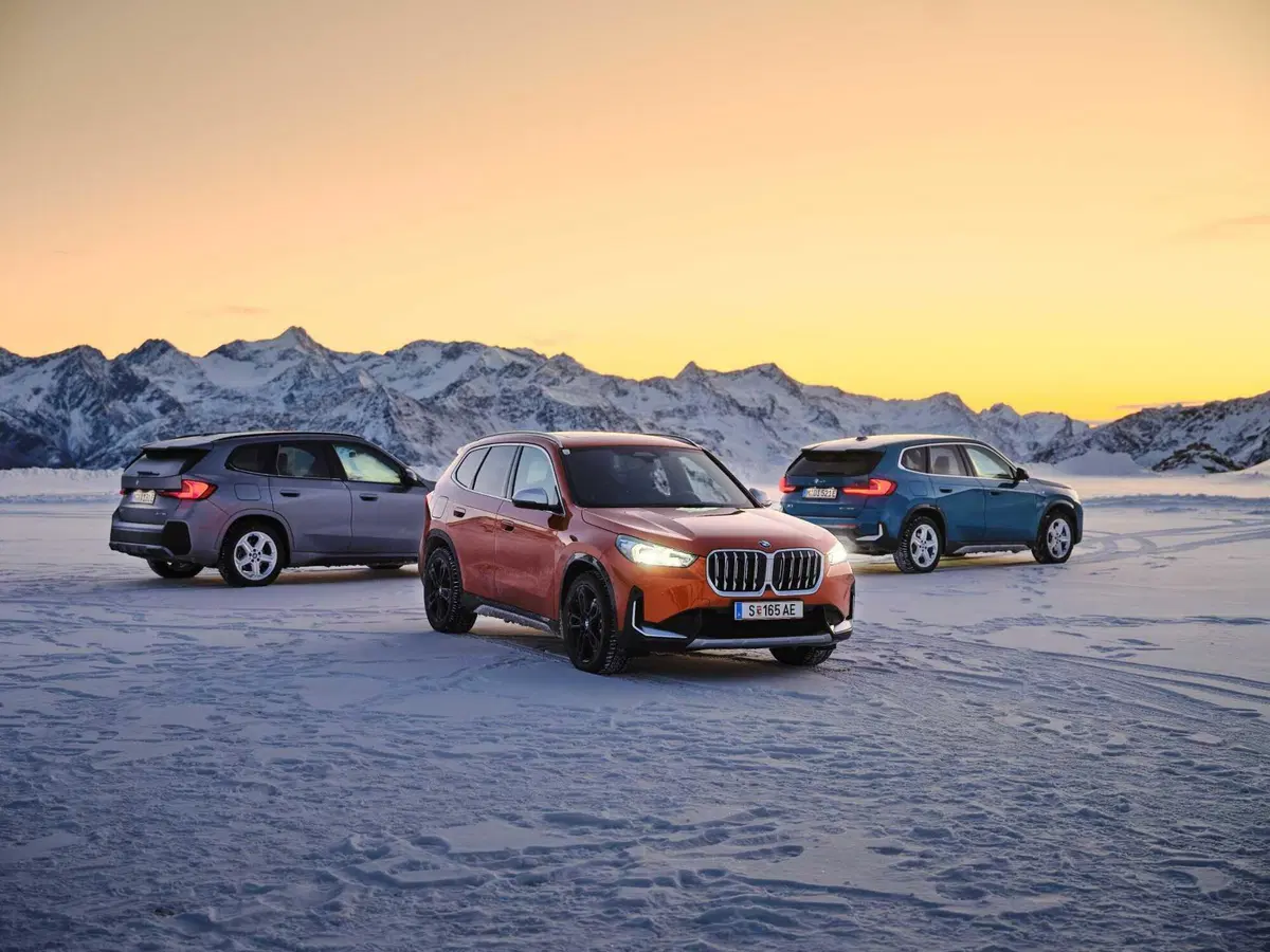 BMW iX1: come funziona una elettrica con due motori sulla neve (13)