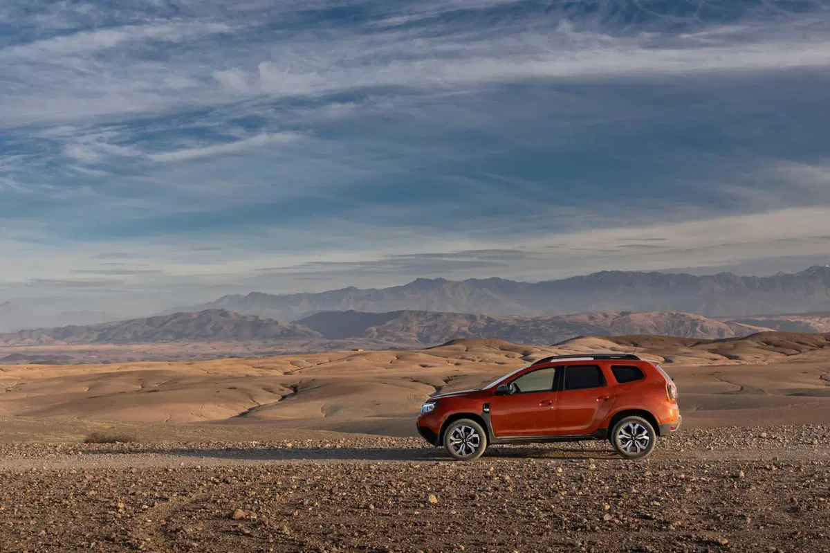 Dacia Duster 2023: sfida nel deserto di Agafay (Marocco) [VIDEO] (2)
