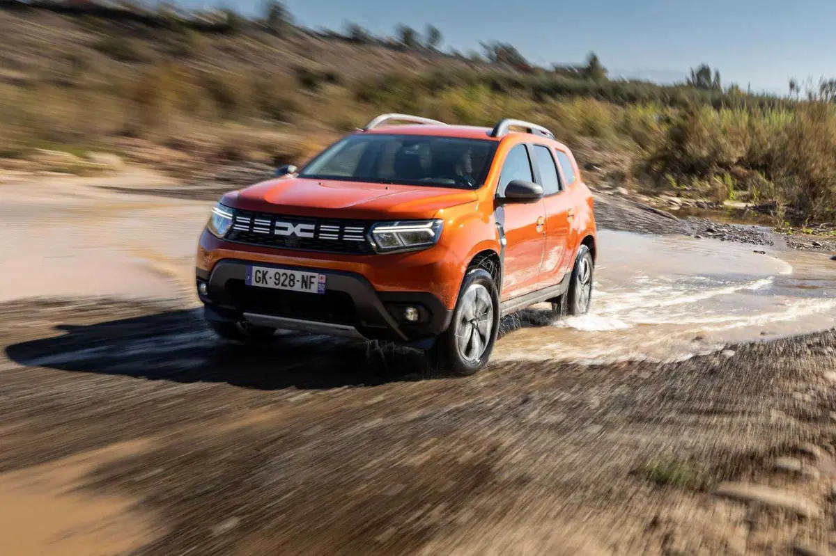 Dacia Duster 2023: sfida nel deserto di Agafay (Marocco) [VIDEO] (7)