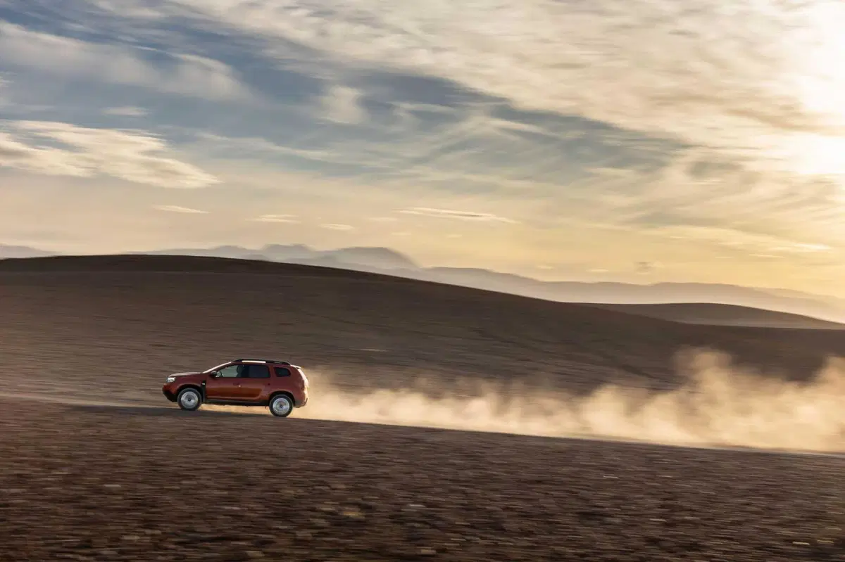 Dacia Duster 2023: sfida nel deserto di Agafay (Marocco) [VIDEO] (14)