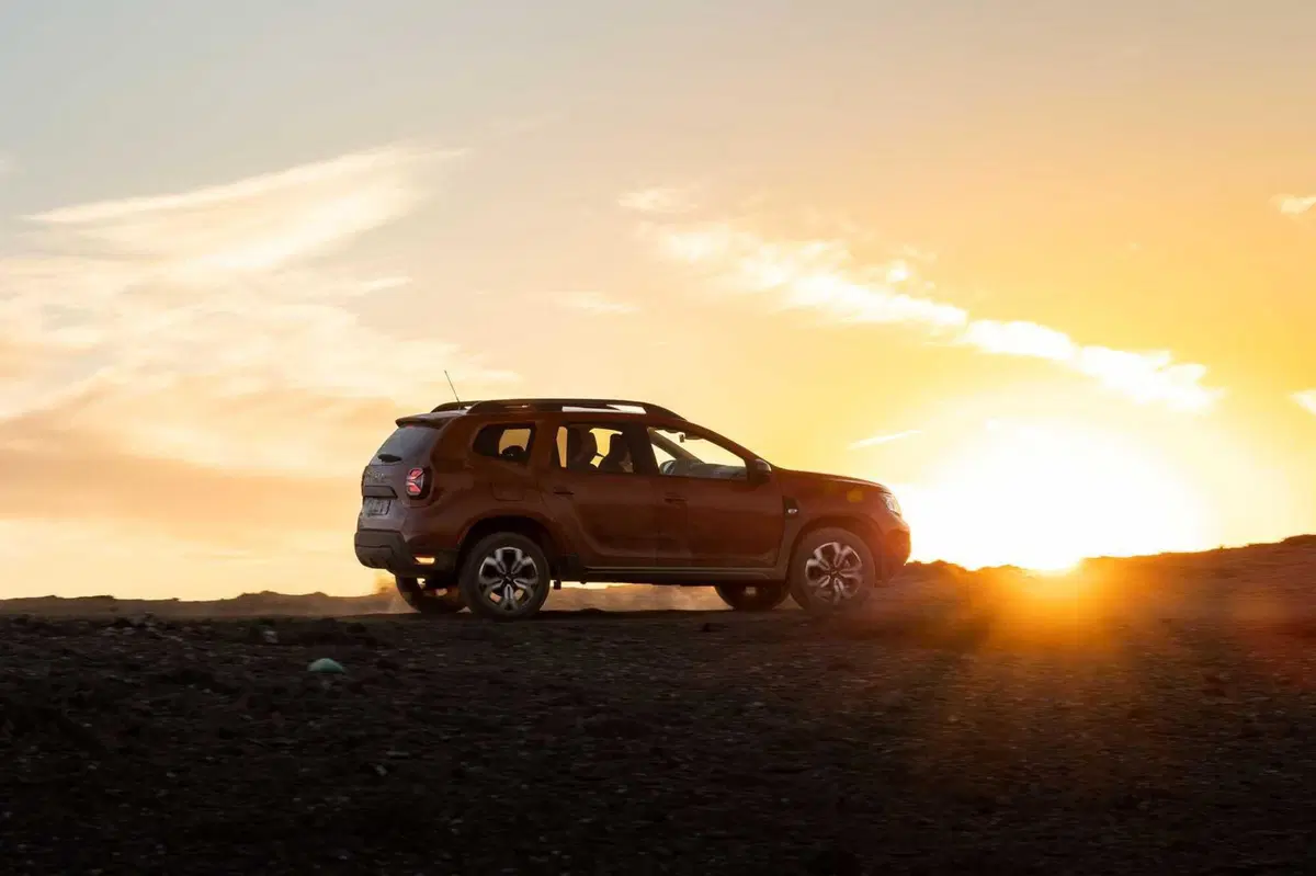 Dacia Duster 2023: sfida nel deserto di Agafay (Marocco) [VIDEO] (32)