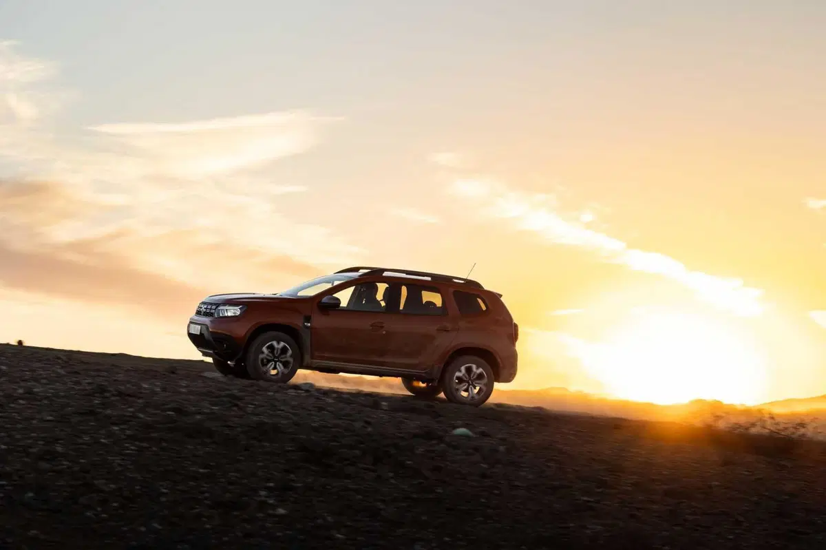 Dacia Duster 2023: sfida nel deserto di Agafay (Marocco) [VIDEO] (34)