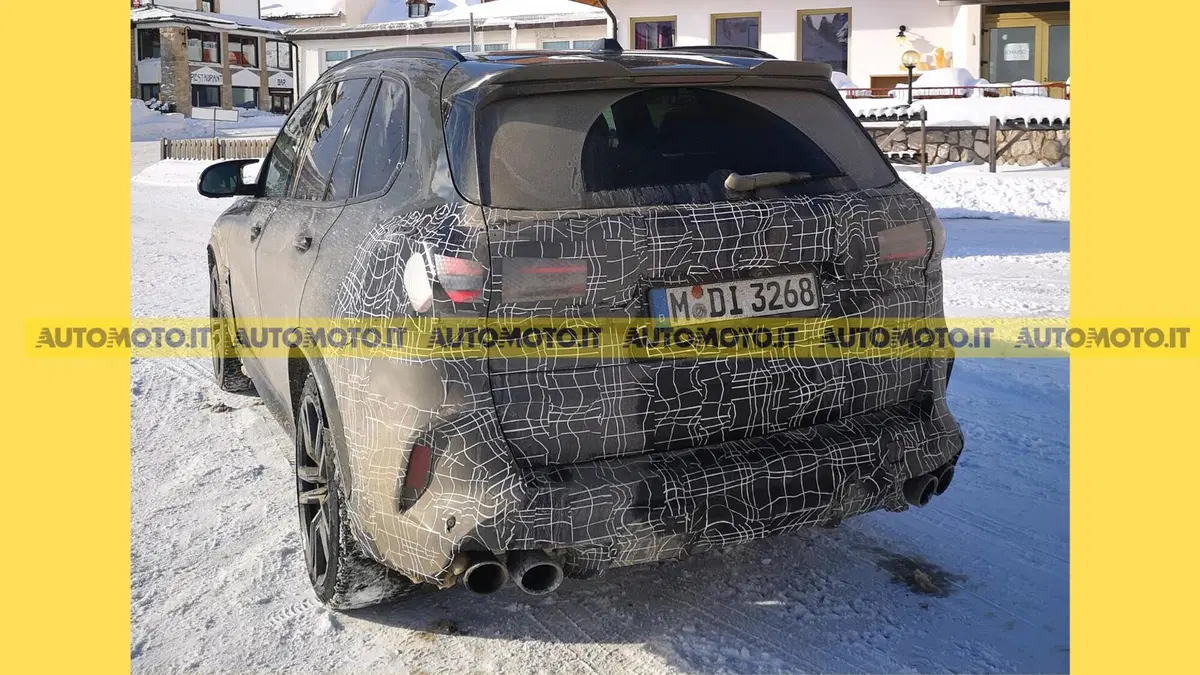 BMW X5 2023, ecco le foto spia del nuovo Facelift [ESCLUSIVA] (2)