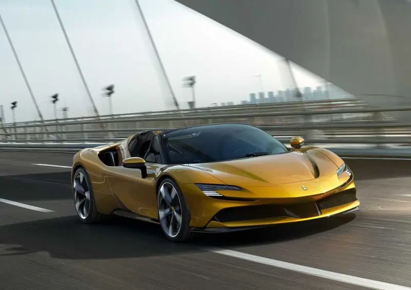 Ferrari SF90 Spider (10)