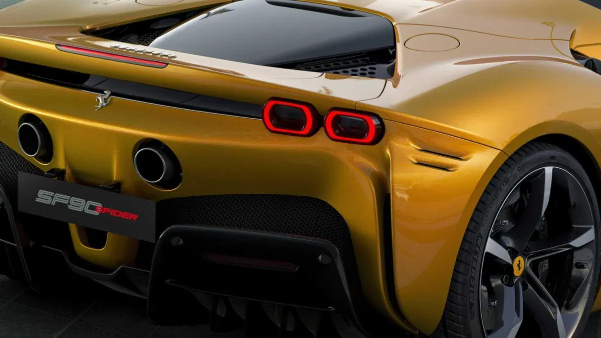 Ferrari SF90 Spider (2021-->>) (23)