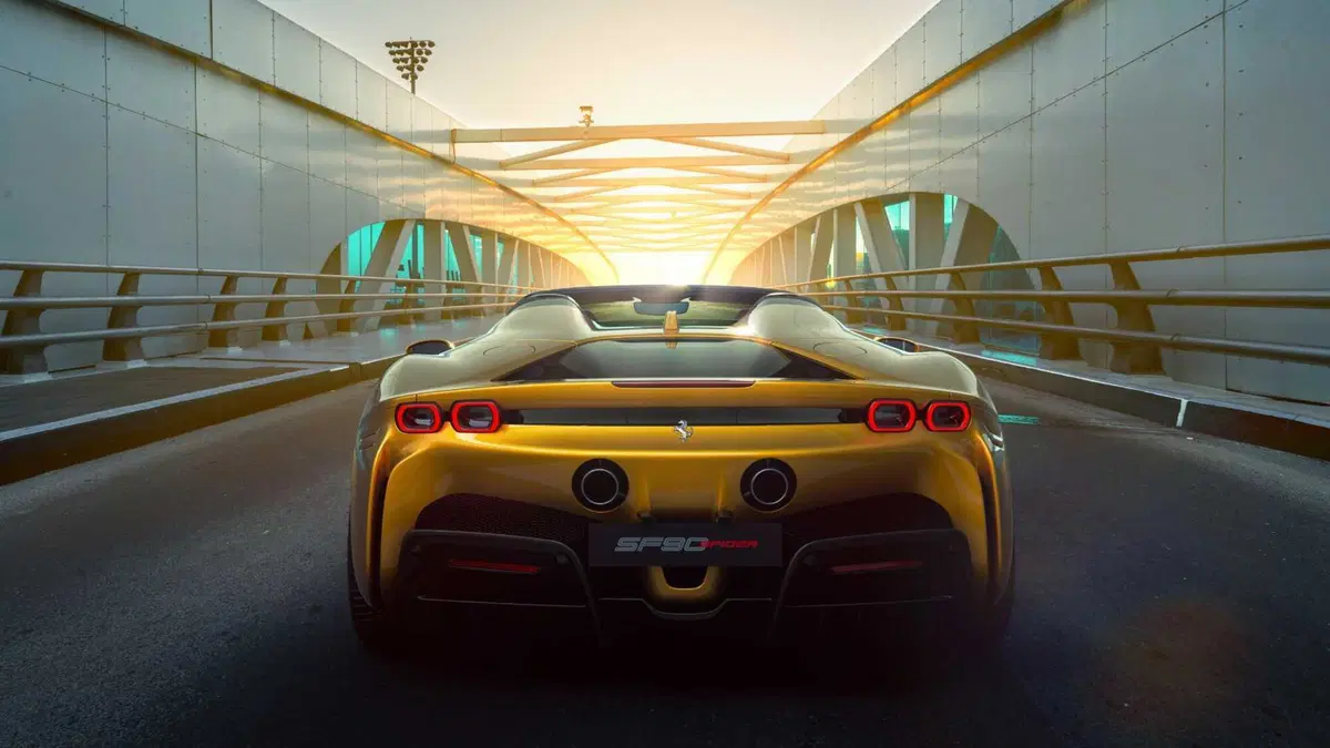 Ferrari SF90 Spider (2021-->>) (13)