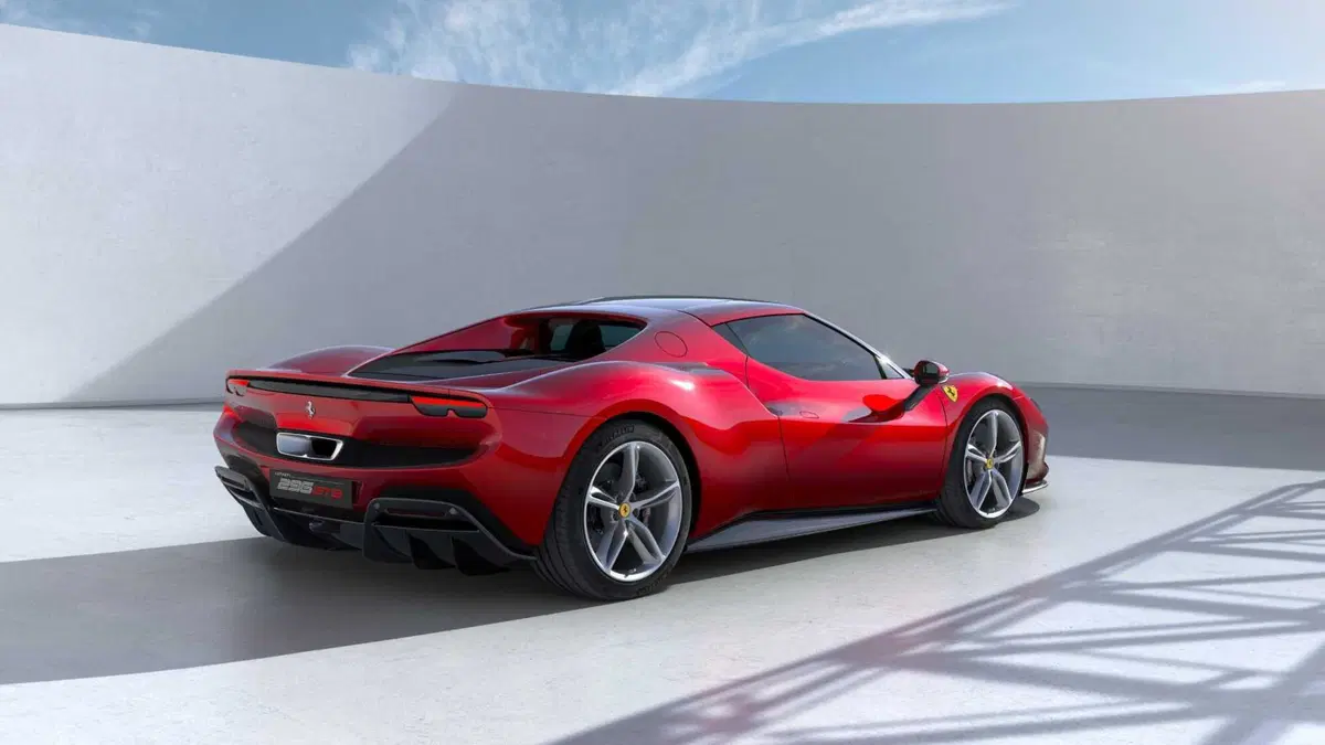 Ferrari 296 Coupé (2)