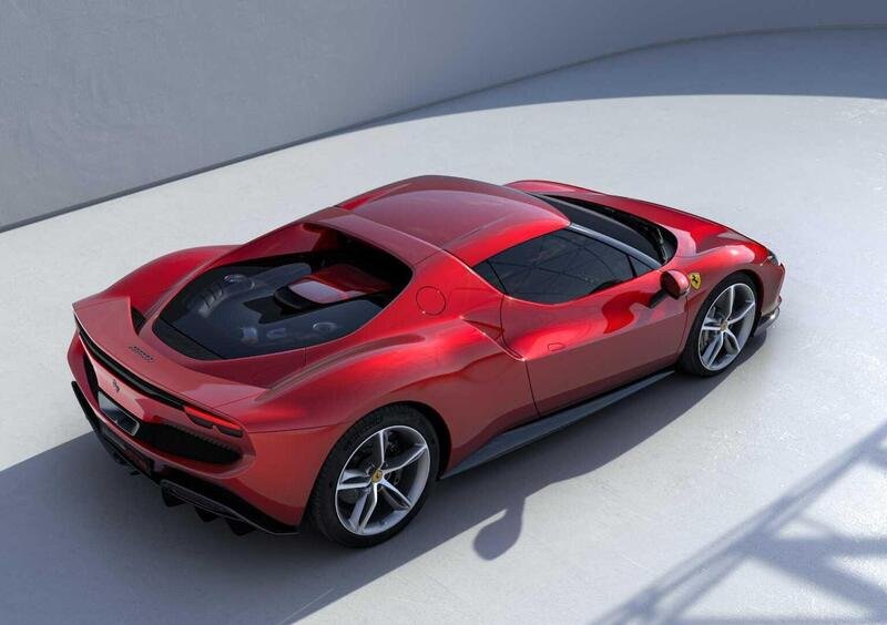 Ferrari 296 Coupé (2021-->>) (3)