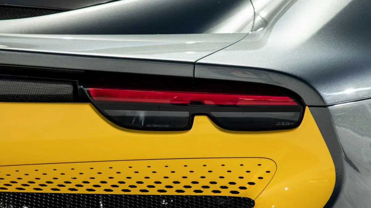 Ferrari 296 Coupé (15)