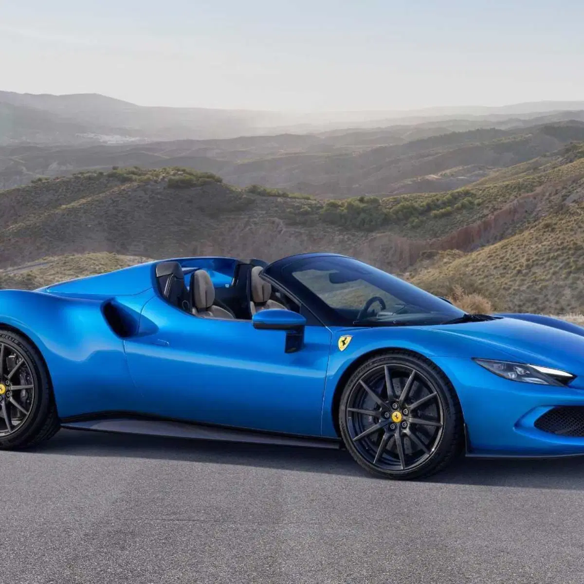 Ferrari 296 Spider (2022-->>)