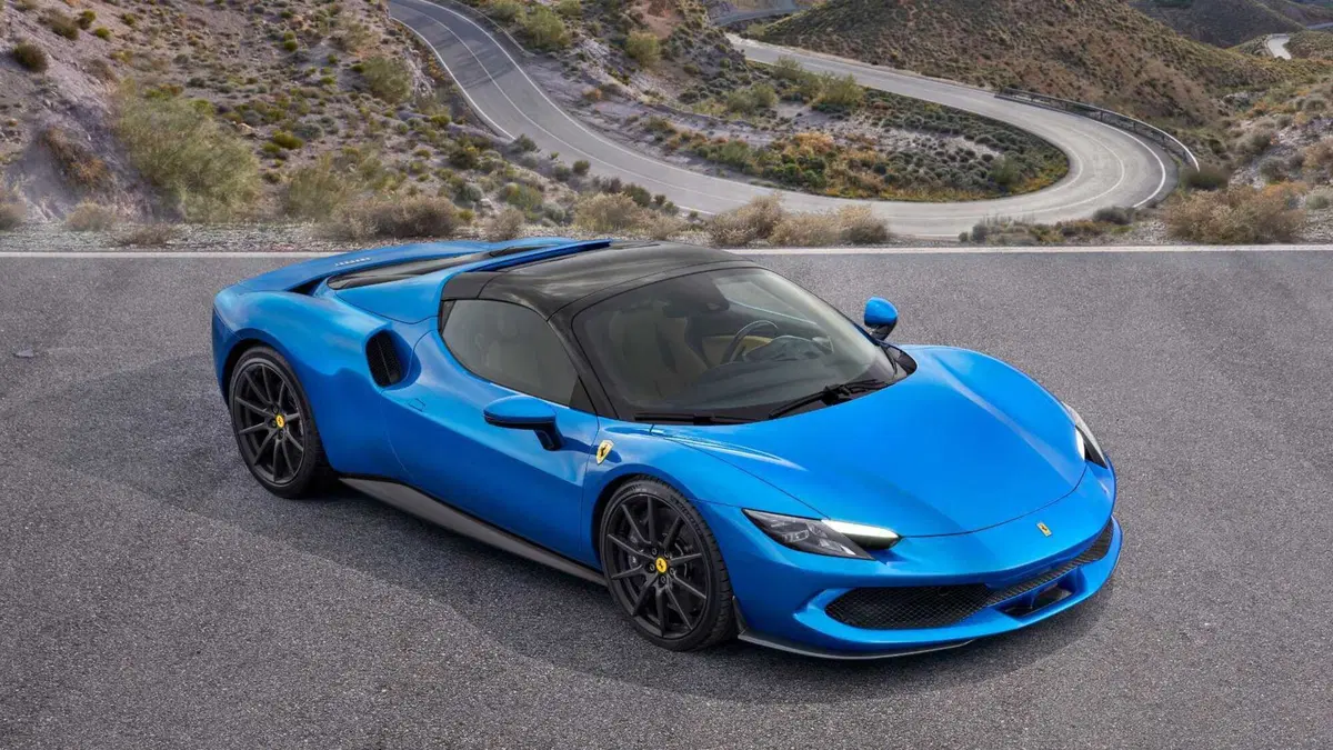 Ferrari 296 Spider (2022-->>) (2)