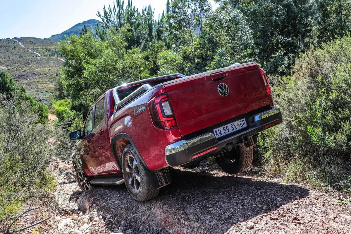 Volkswagen Amarok: anche in Italia debutta il pick-up di lusso  (4)
